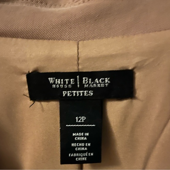 Petite White House Black Market Camel Colour Vest With Belt And Button Detail - Picture 5 of 5